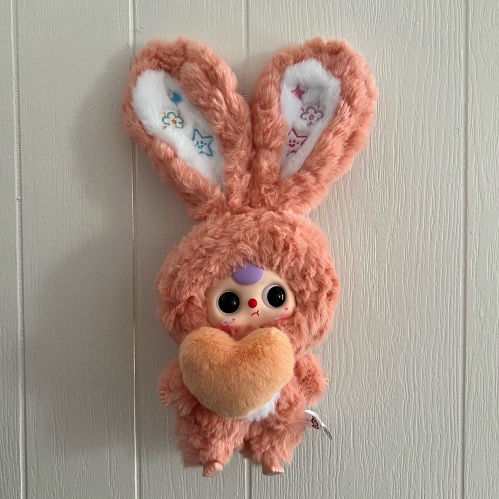Baby Three Lily Rabbit Town V3 series UNBOXED Key plushie